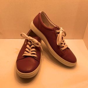 ECCO Soft 7 Sneakers Sz 7 (EU 38)